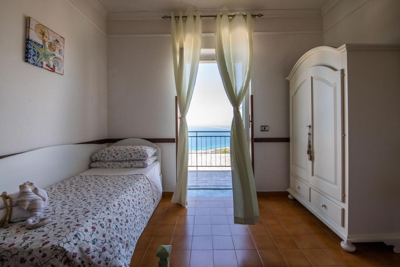 카스텔라바테 Madonna Della Scala B&B 외부 사진