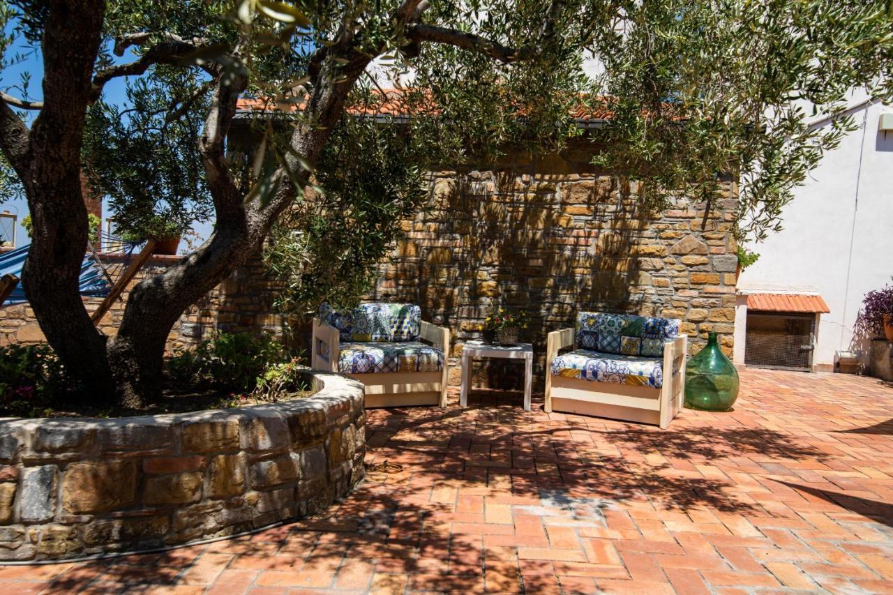 카스텔라바테 Madonna Della Scala B&B 외부 사진